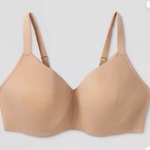 Women's Lightly Lined Wirefree smoothing back Bra - Auden 46D